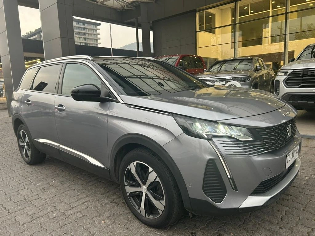 Peugeot 5008 1.5 Allure Pack Bluehdi 130 Eat8 At año 2024