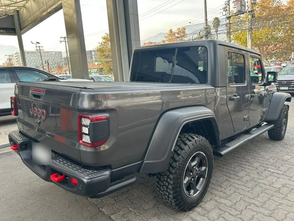 Jeep Gladiator 3.6 Rubicon 4x4 Dob. Cab. At 4p año 2024