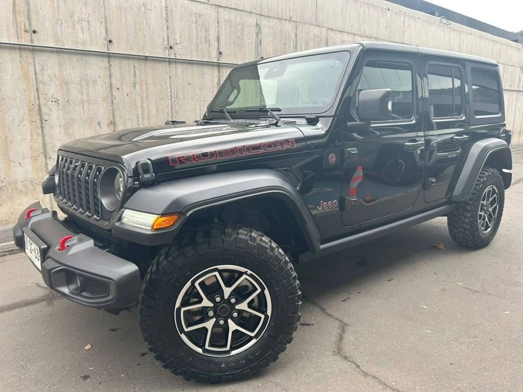 Jeep Wrangler 2.0 T Sahara At 4x4 año 2025