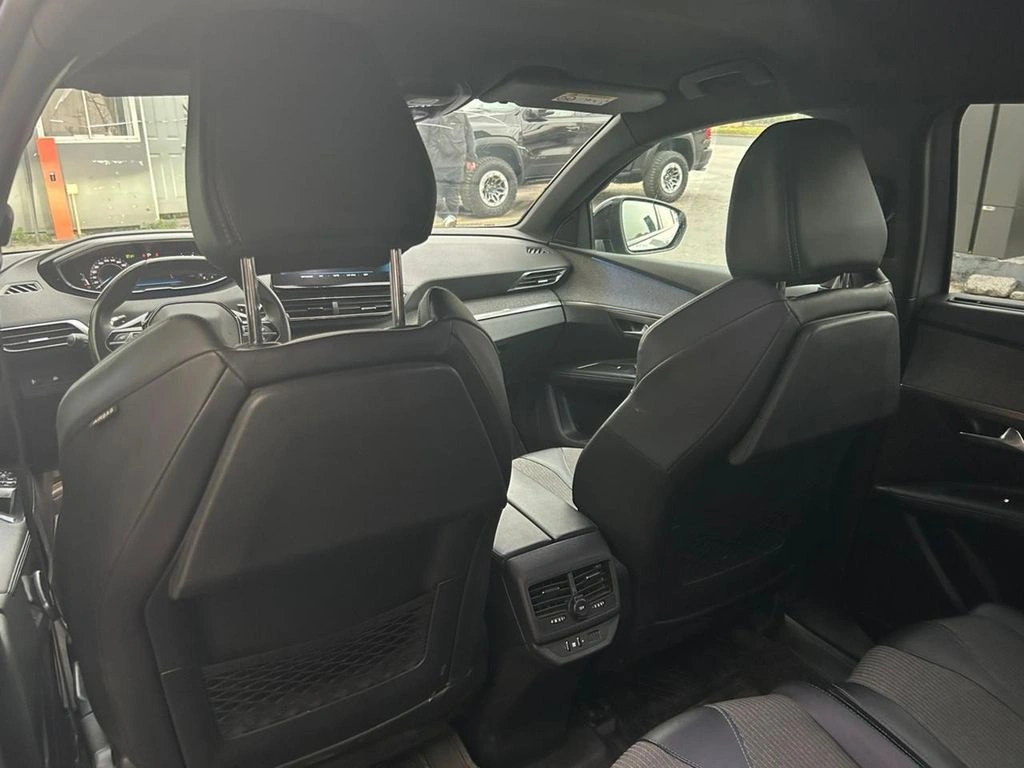 Peugeot 5008 1.5 Allure Pack Bluehdi 130 Eat8 At año 2024