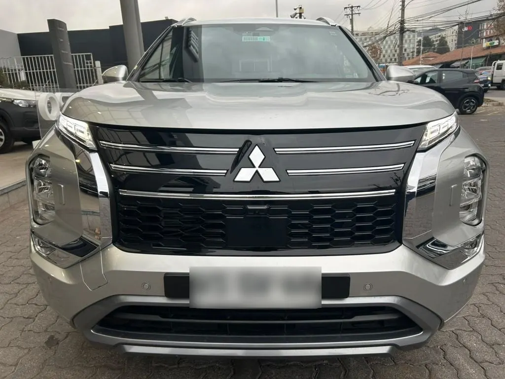 Mitsubishi Outlander 2.5 Gls Limited 4x4 At año 2026