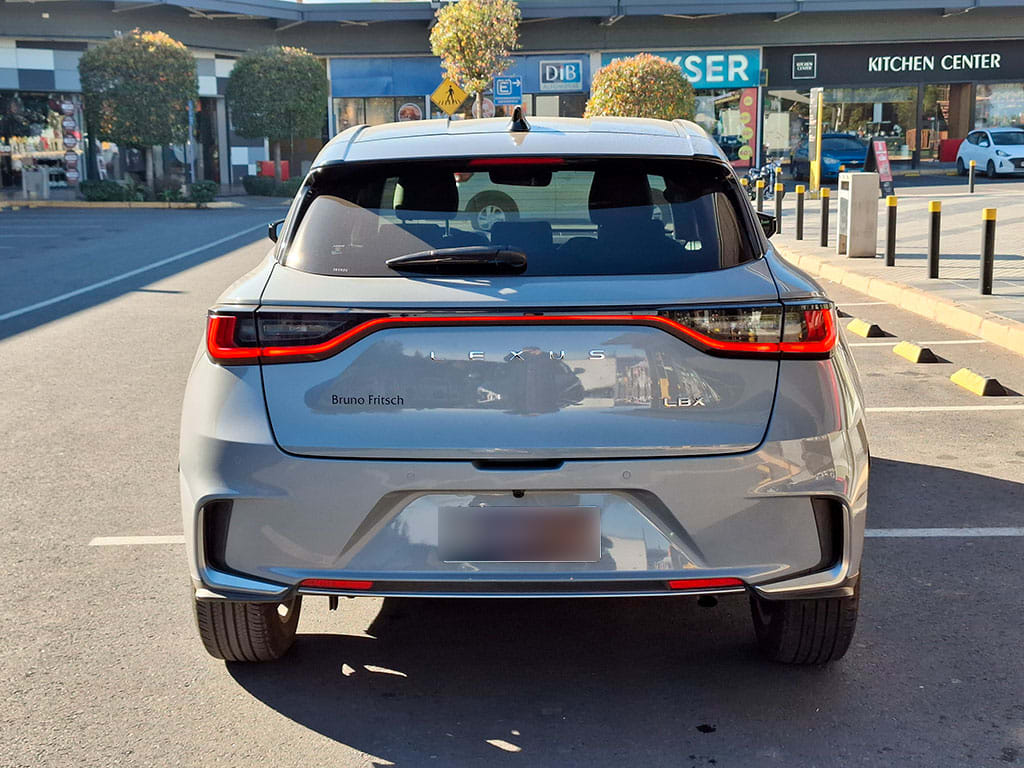 Lexus Lbx Hev 1.5 Aut año 2024