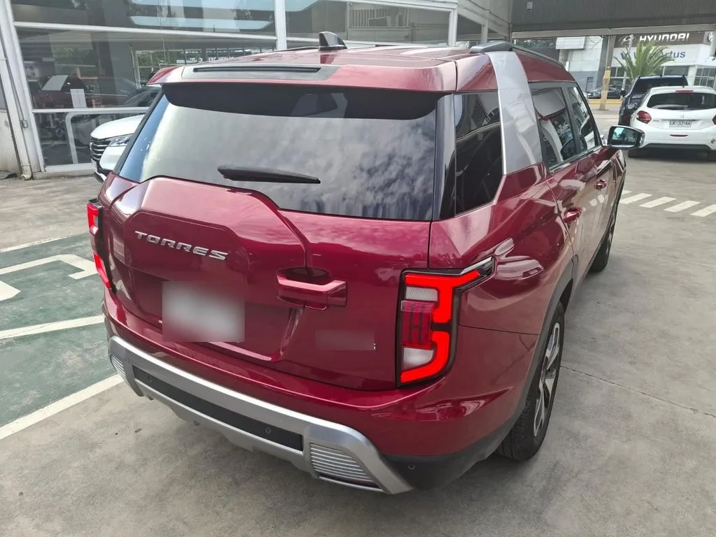 Ssangyong Torres 1.5t Glx 4wd At 5p año 2024