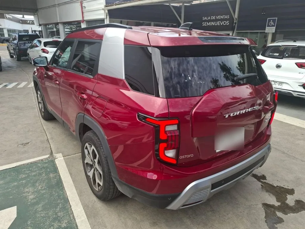 Ssangyong Torres 1.5t Glx 4wd At 5p año 2024
