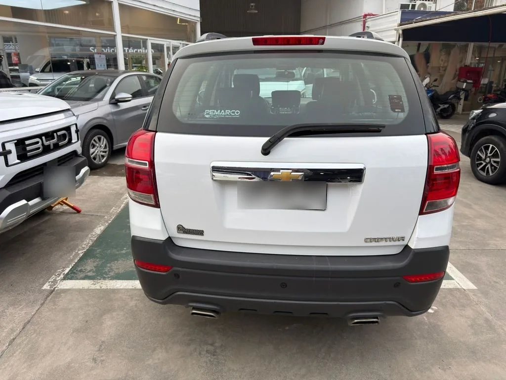 Chevrolet Captiva 2.4 Ls Fwd 6at año 2018