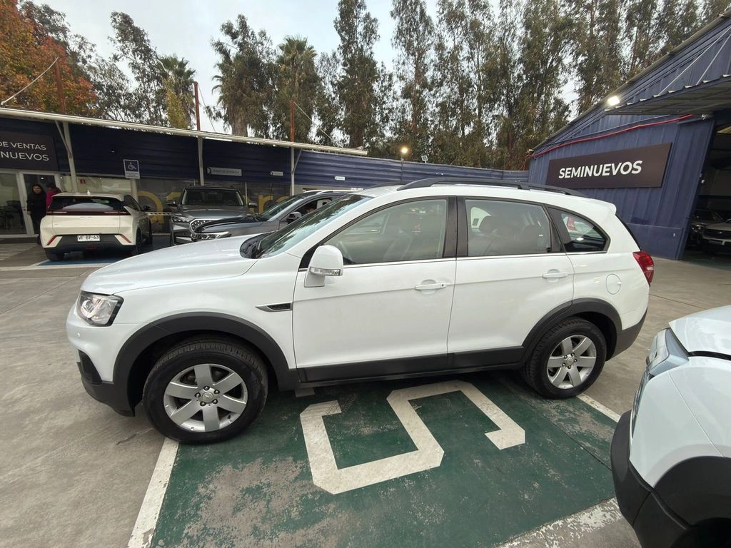 Chevrolet Captiva 2.4 Ls Fwd 6at año 2018
