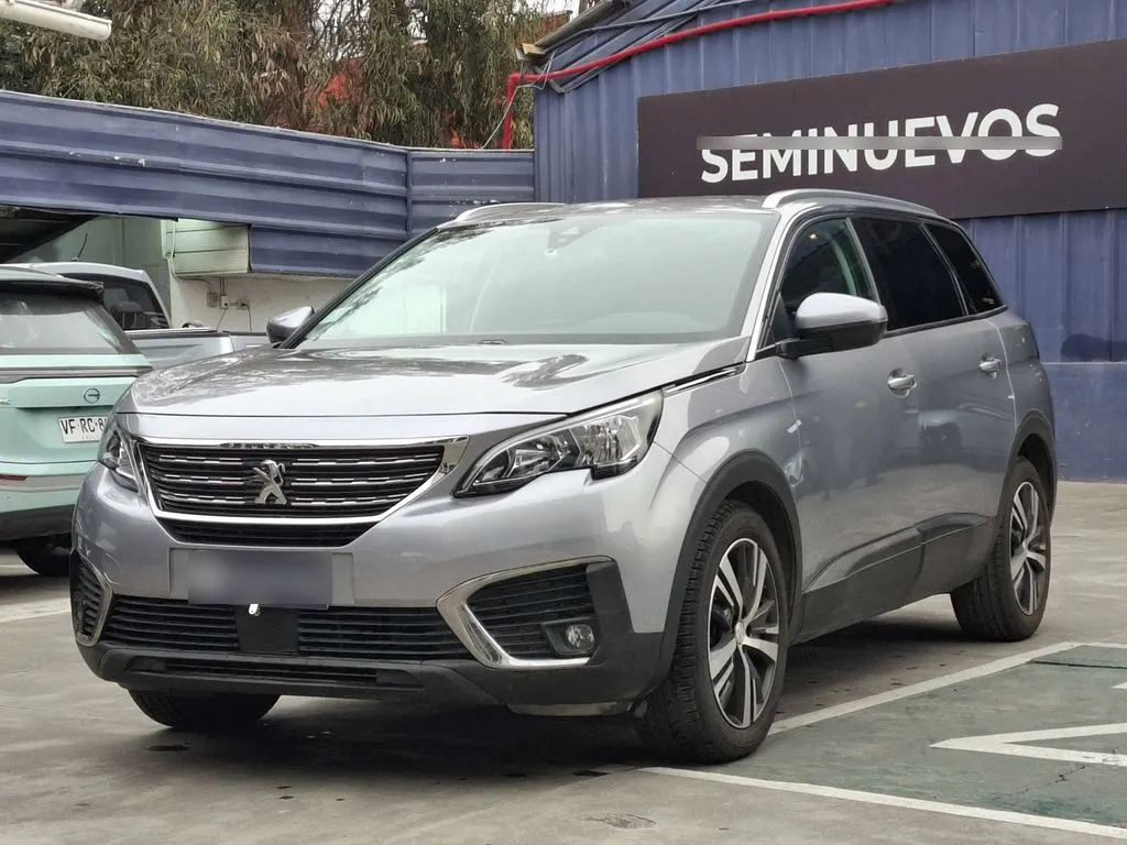 Peugeot 5008 1.5 Active Bluehdi 4x2 130 Eat8 5p año 2020