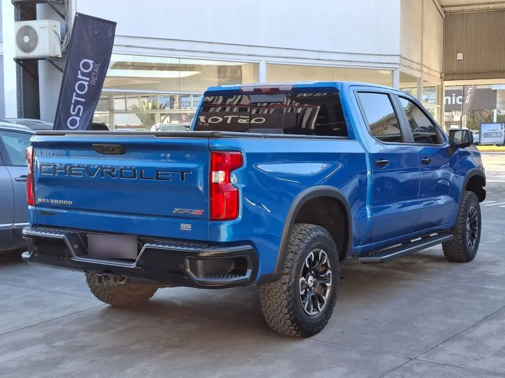Chevrolet Silverado 6.2 Zr2 4x4 At 4p año 2024