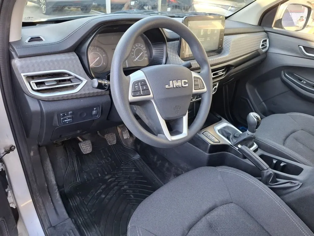 JMC Vigus 2.5 Work Diesel 4x2 Euro6c Mt 4p año 2025