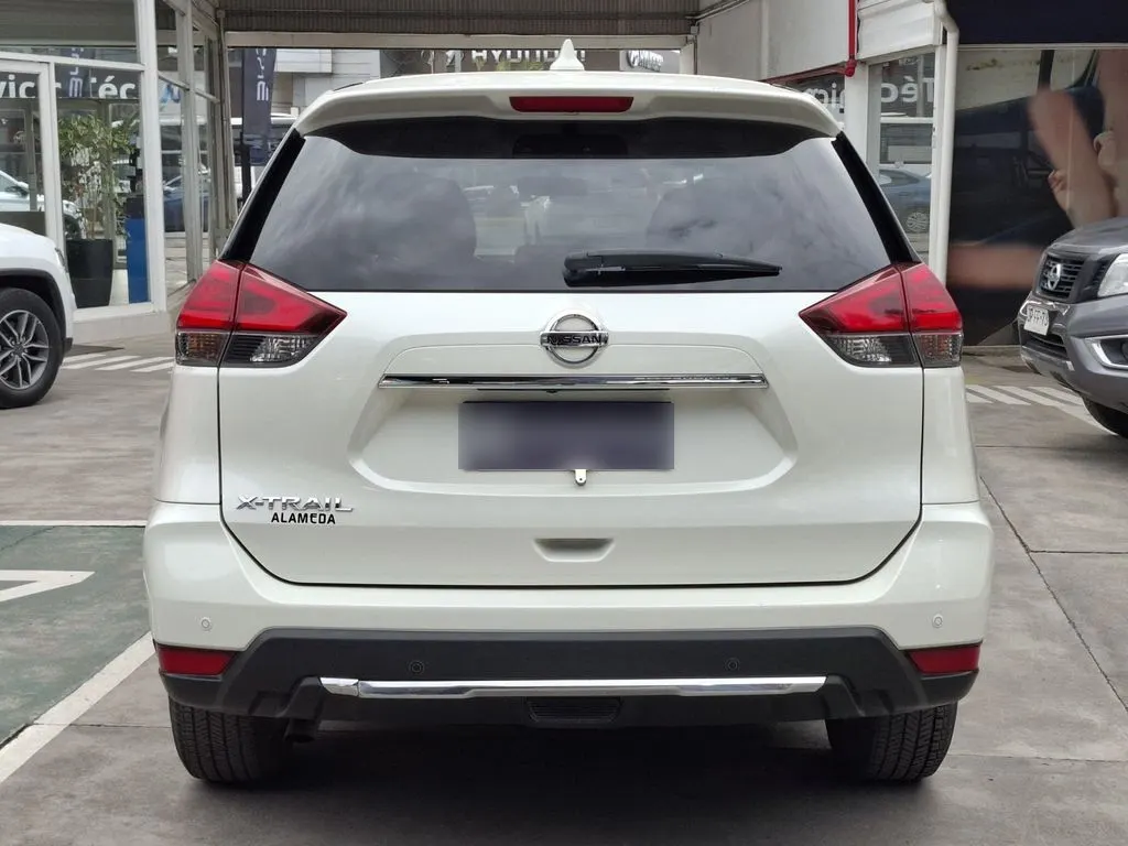 Nissan X-Trail 2.5 Sense Mc 4x2 Cvt At 5p año 2022