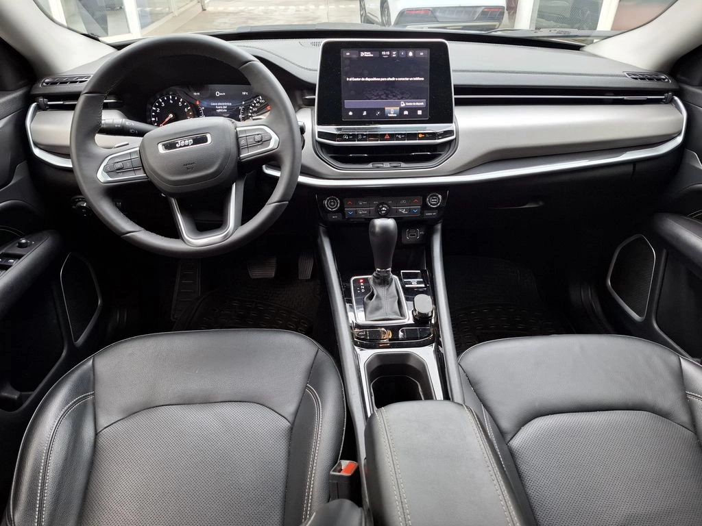 Jeep Compass 1.3 Longitude 4x2 At 5p año 2024