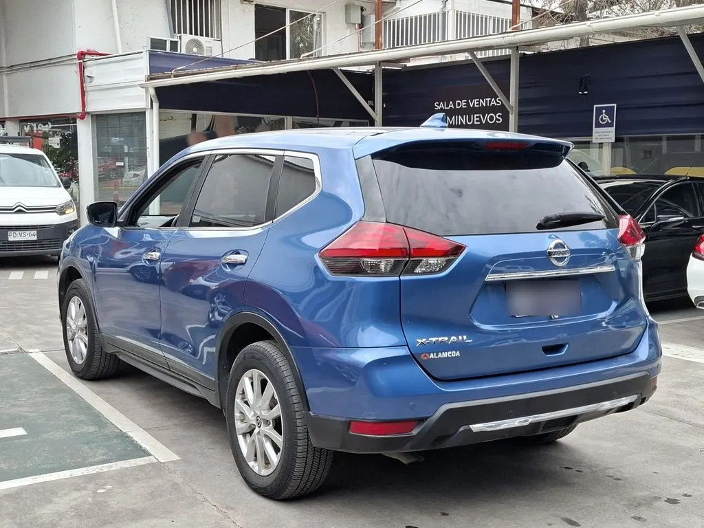 Nissan X-Trail 2.5 Sense 4x2 2row Cvt At 5p año 2021