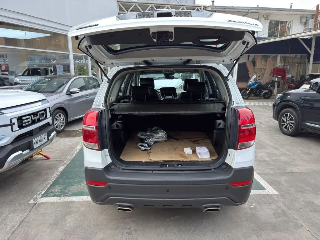 Chevrolet Captiva 2.4 Ls Fwd 6at año 2018
