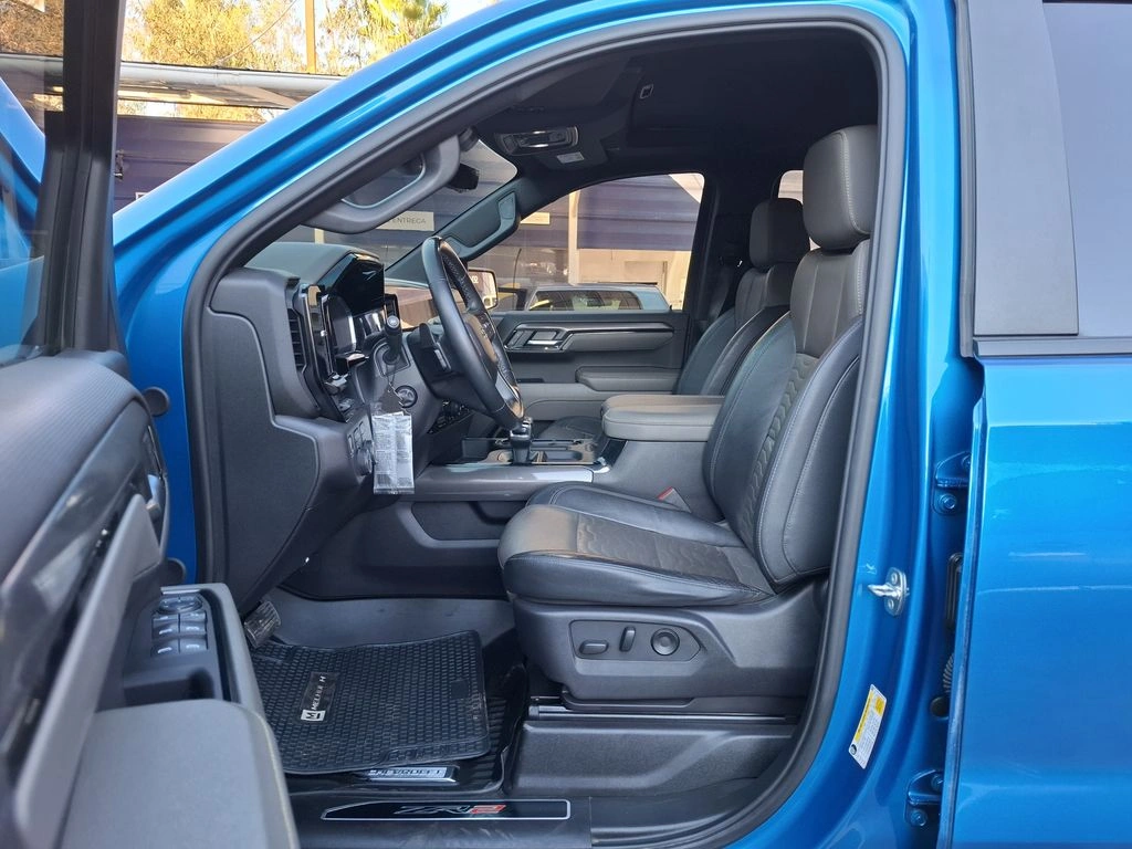 Chevrolet Silverado 6.2 Zr2 4x4 At 4p año 2024