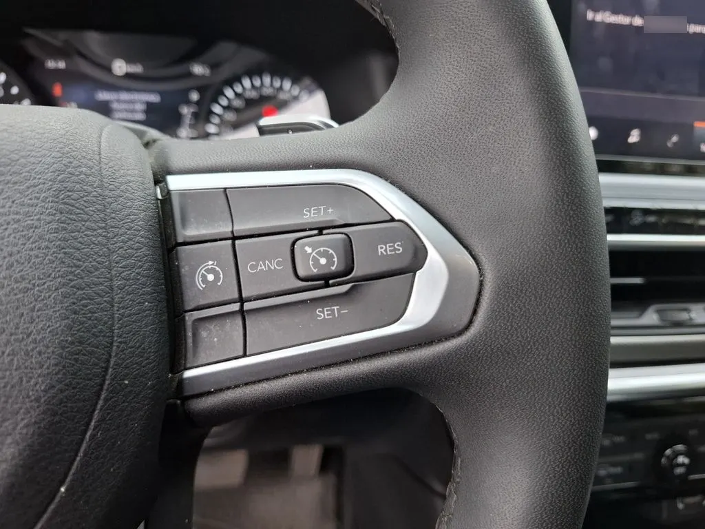 Jeep Compass 1.3 Longitude 4x2 At 5p año 2024