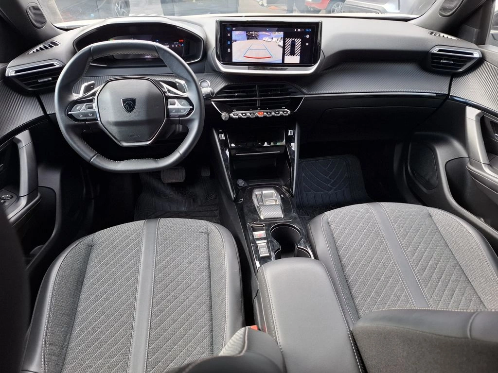 Peugeot 2008 1.2 Allure Pack Puretech 130 4x2 At 5p año 2024
