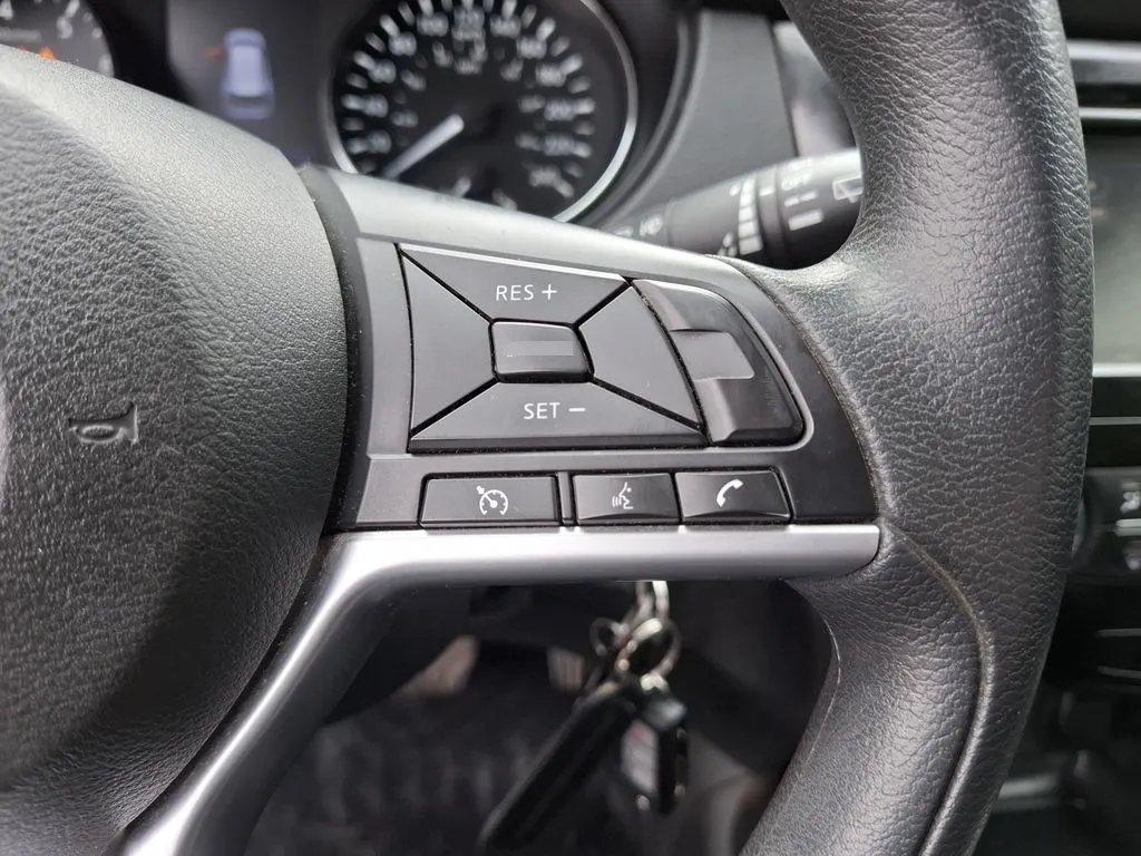 Nissan X-Trail 2.5 Sense Mc 4x2 Cvt At 5p año 2022