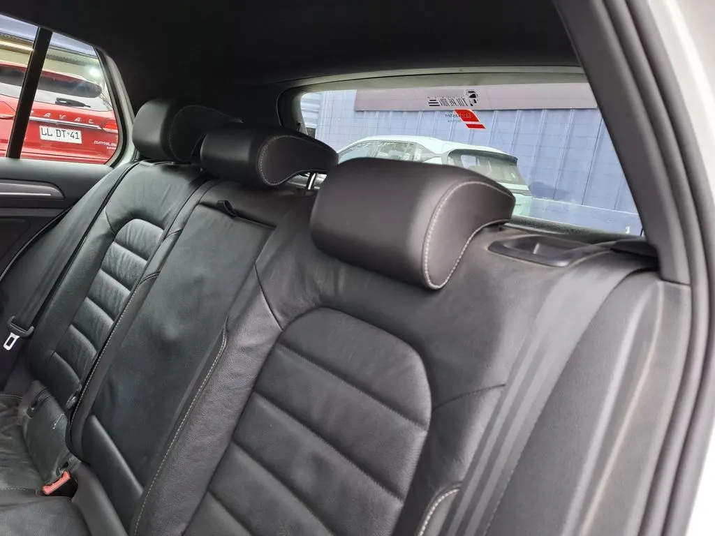 Volkswagen Golf 2.0 Tdi Highline Diesel 4x2 At 5p año 2018