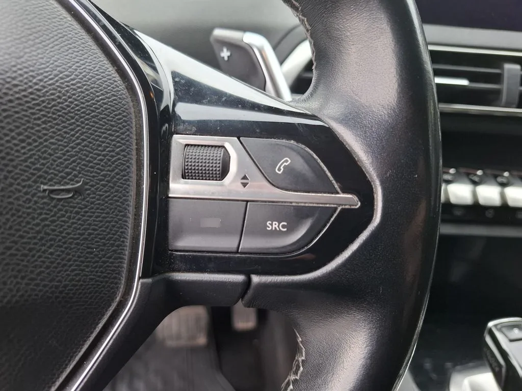 Peugeot 5008 1.5 Active Bluehdi 4x2 130 Eat8 5p año 2020