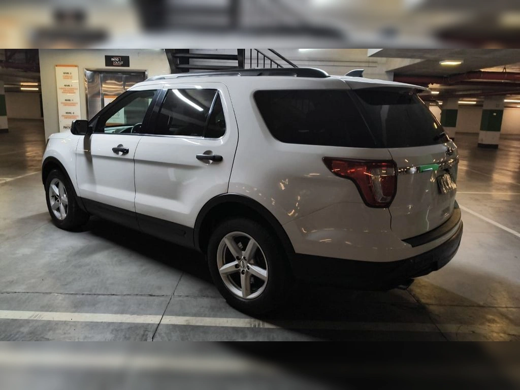 Ford Explorer 2.3 Ecoboost 4x2 At 5p año 2018