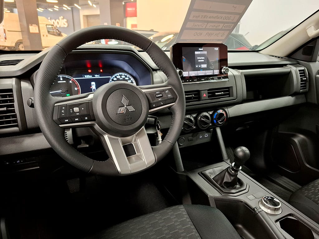 Mitsubishi L200 2.4 Katana Xrt Mt 4x4 Diesel año 2026
