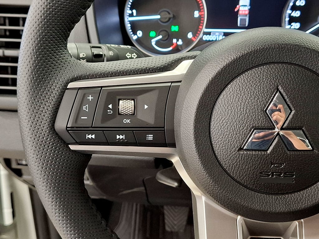 Mitsubishi L200 2.4 Katana Xrt Mt 4x4 Diesel año 2026
