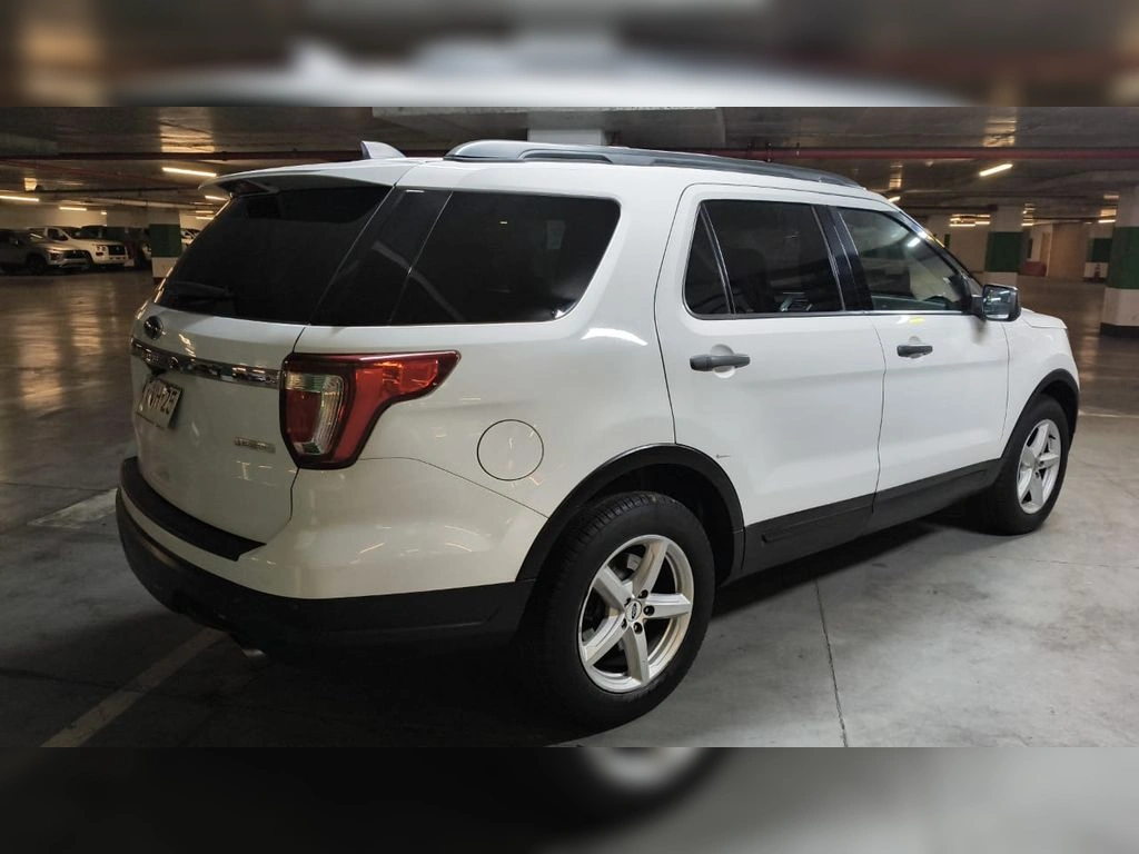 Ford Explorer 2.3 Ecoboost 4x2 At 5p año 2018