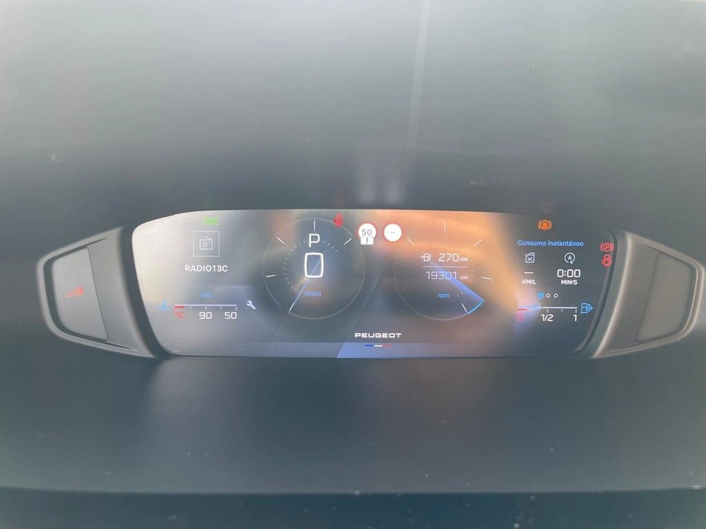 Peugeot 308 1.2 Allure Pack Puretech 130 4x2 Eat8 5p año 2024