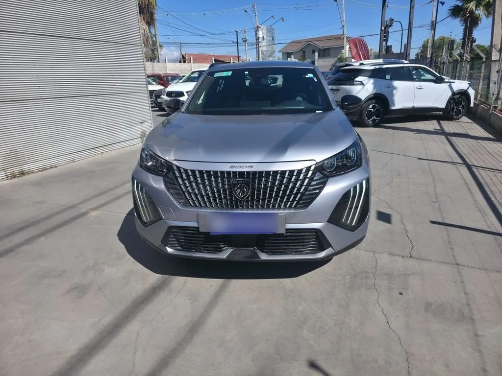Peugeot 2008 Allure 130 1.2 Aut año 2024