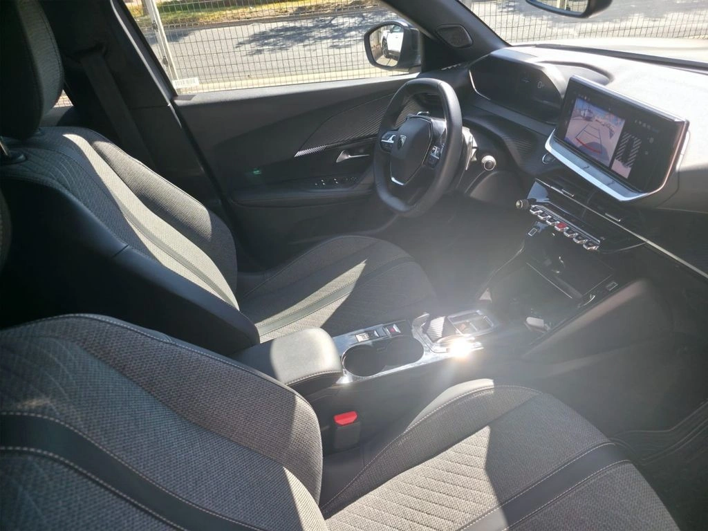 Peugeot 2008 Allure 130 1.2 Aut año 2024