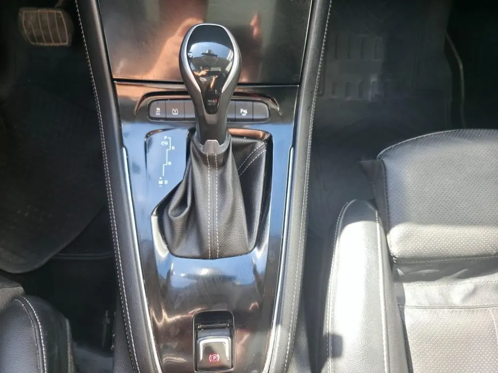 Opel Grandland X Innovation 1.6t año 2020