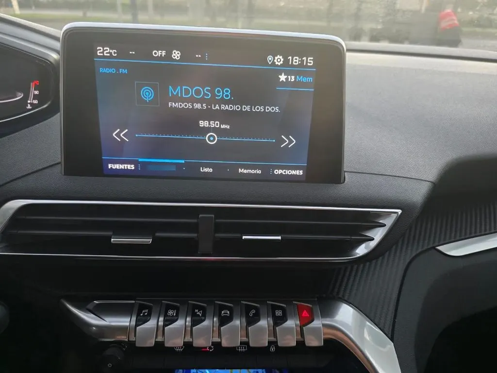 Peugeot 3008 1.2 Active Pack Puretech 130 año 2022