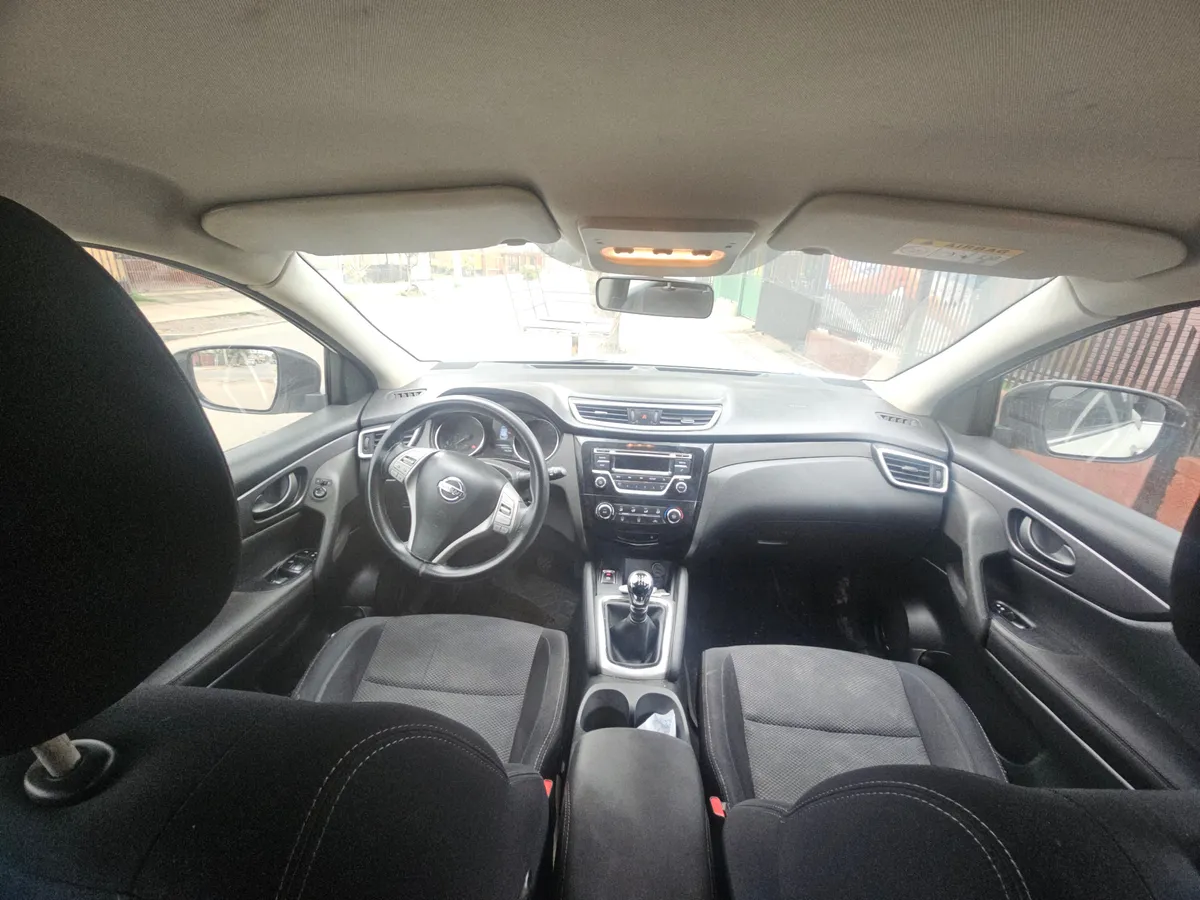 NISSAN QASHQAI 2.0 Advance Cvt Ac At 4x2 año 2017