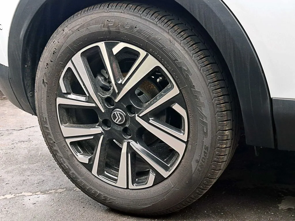 Citroen C4 1.2 At año 2025