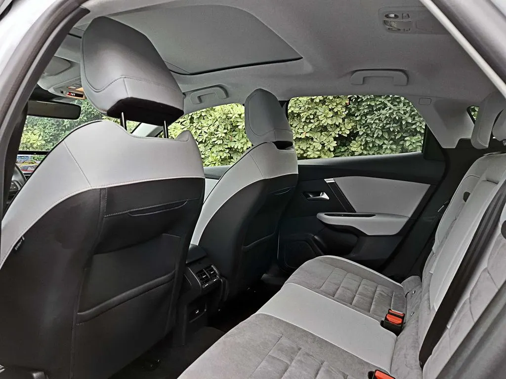 Citroen C4 1.2 At año 2025