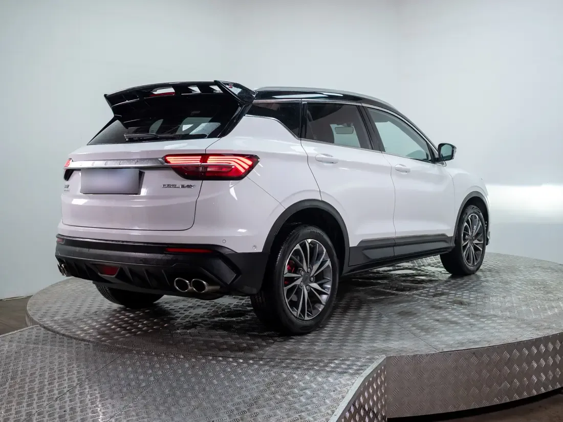 Geely Coolray 1.5 Sport 7dct At año 2023