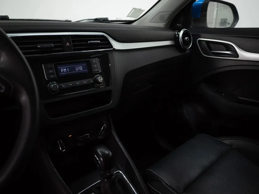 MG Zs 1.5 Std At año 2019