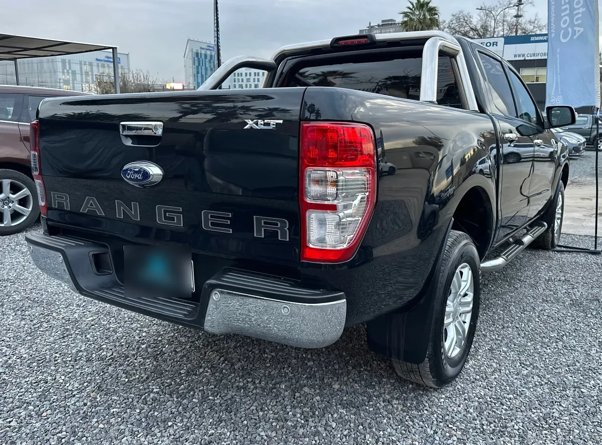 Ford Ranger 3.2 Dsl Xlt Mt Diesel año 2022