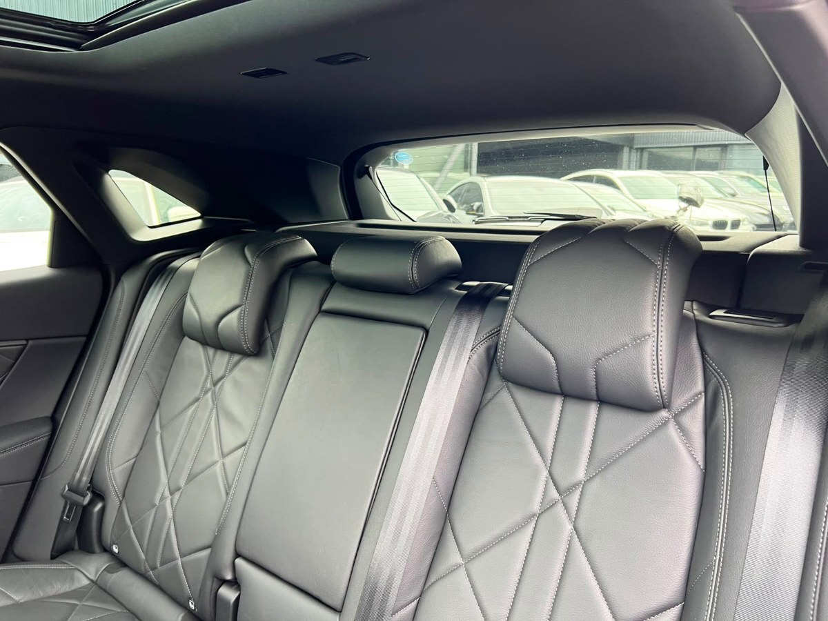 DS Automobiles Ds 7 Crossback Rivoli Hdi 2.0 año 2023