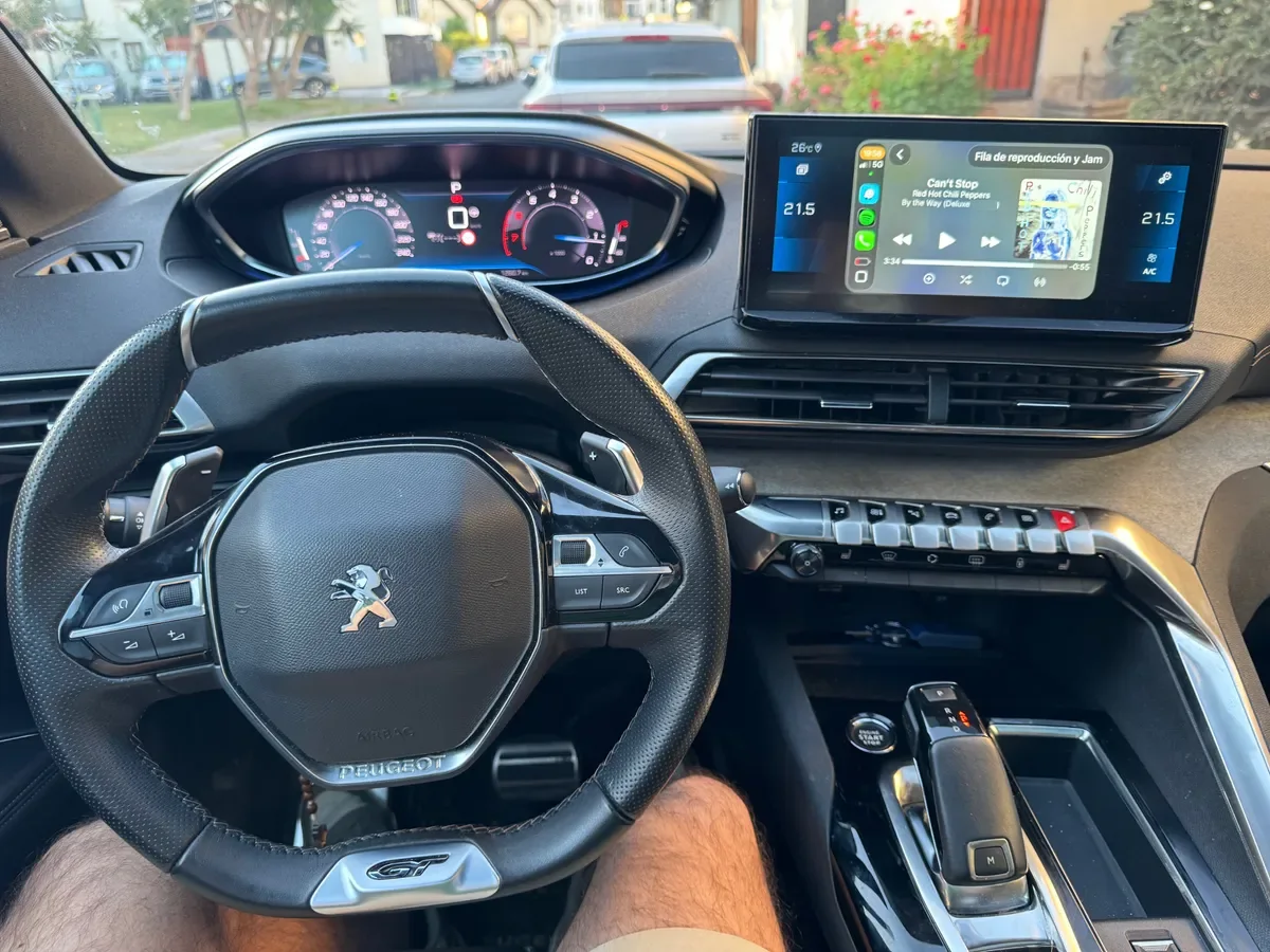 Peugeot 3008 1.6 Gt Puretech 180 At año 2023