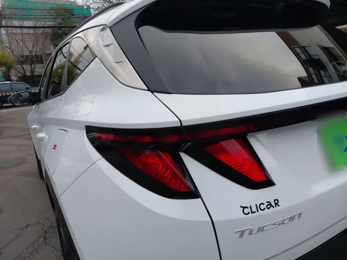 Hyundai Tucson 2.0 Nx4 Plus Fl Diesel 4wd At 5p año 2025