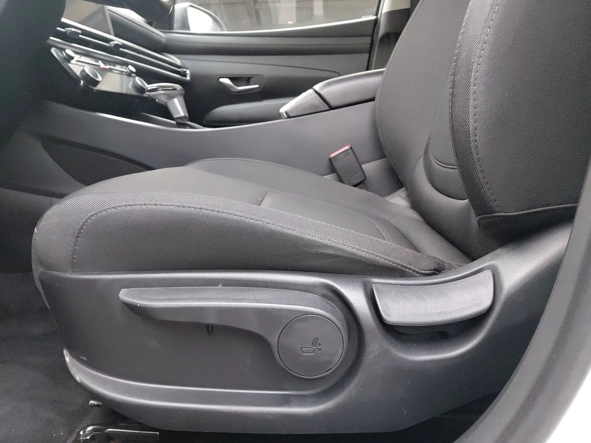 Hyundai Tucson 2.0 Nx4 Plus Fl Diesel 4wd At 5p año 2025