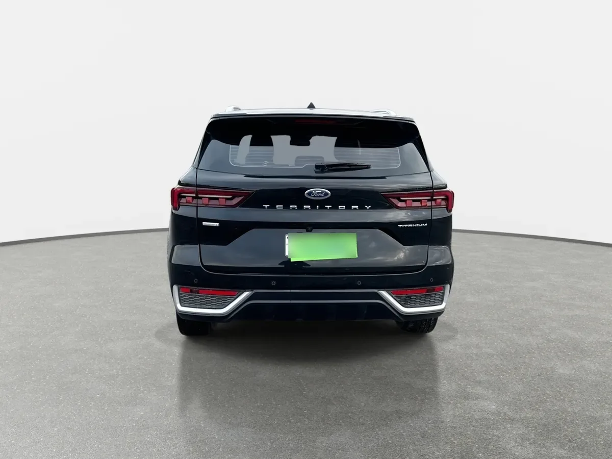 Ford Territory 1.5 Titanium 4x2 At 5p año 2025