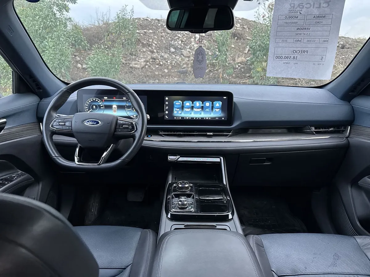 Ford Territory 1.5 Titanium 4x2 At 5p año 2025
