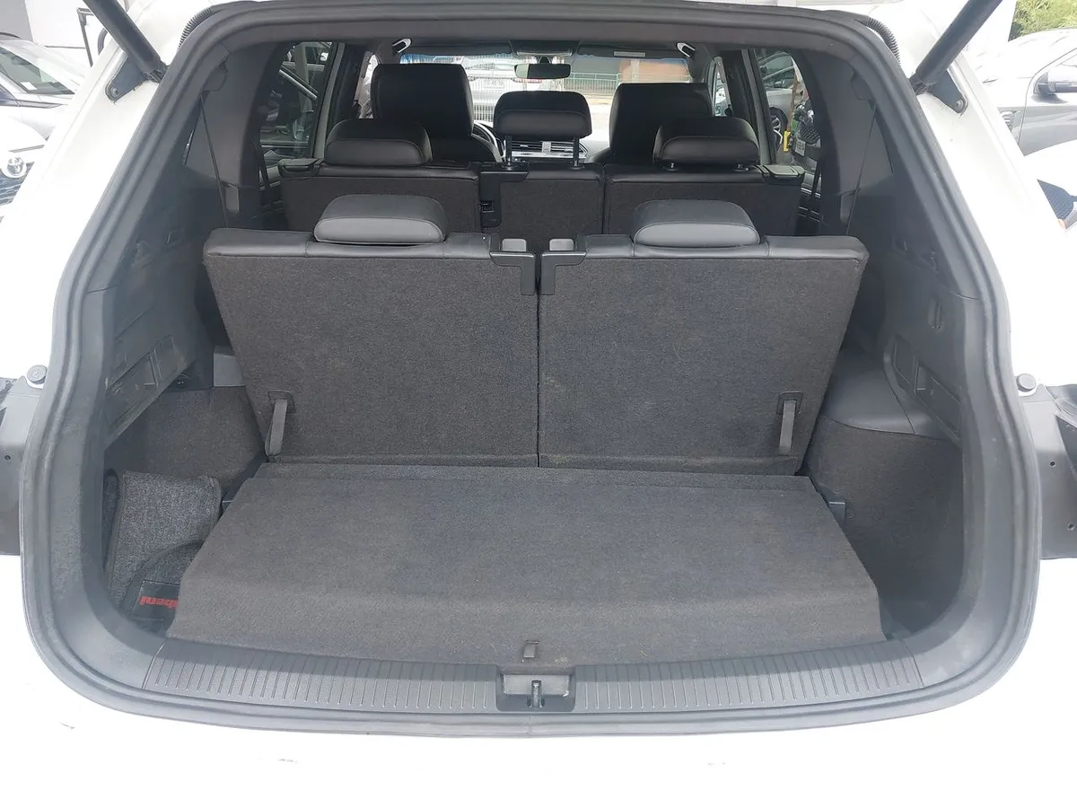Volkswagen Tiguan 2.0 Tsi Limited 4motion 4x4 At 5p año 2019