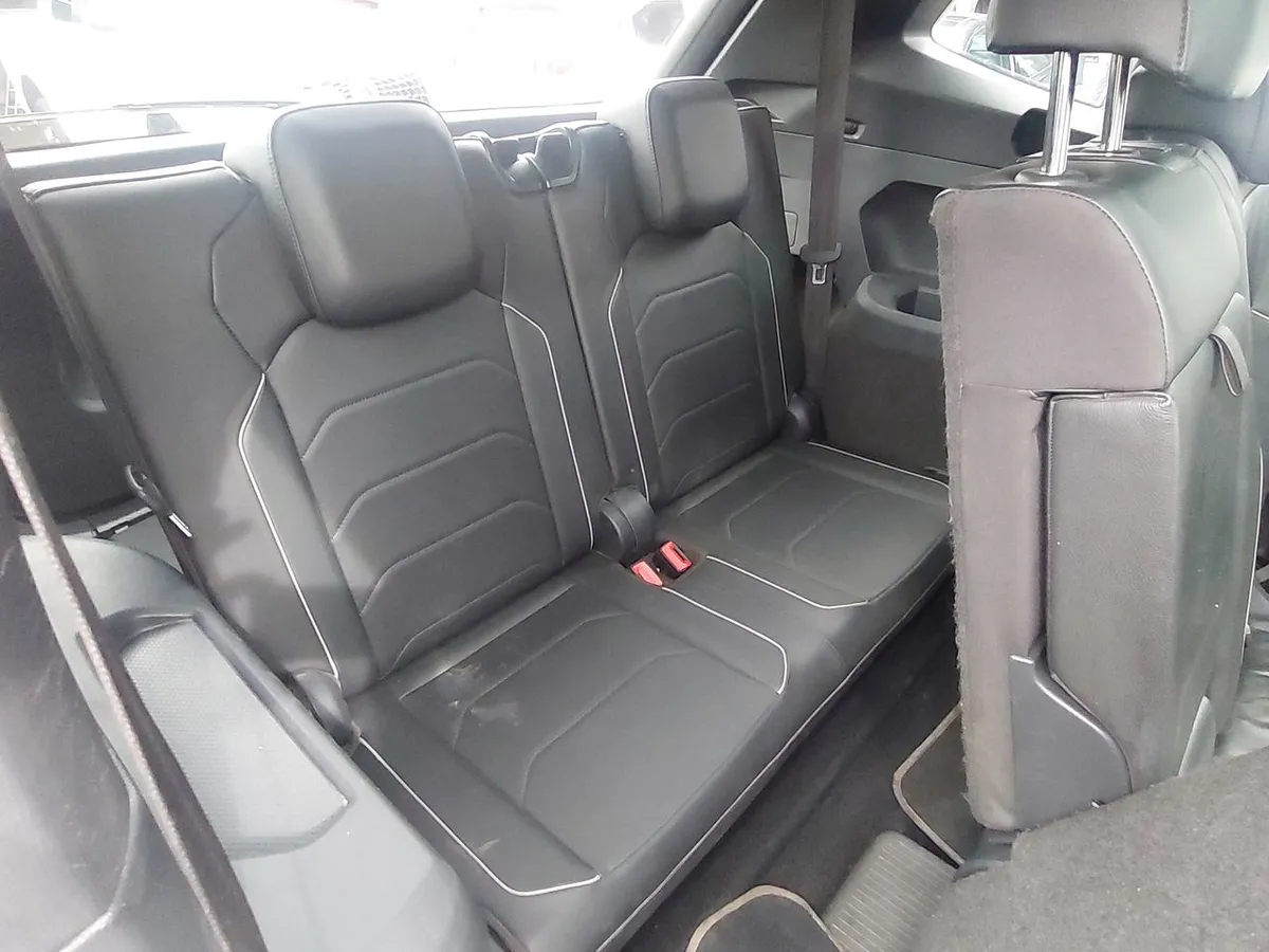 Volkswagen Tiguan 2.0 Tsi Limited 4motion 4x4 At 5p año 2019