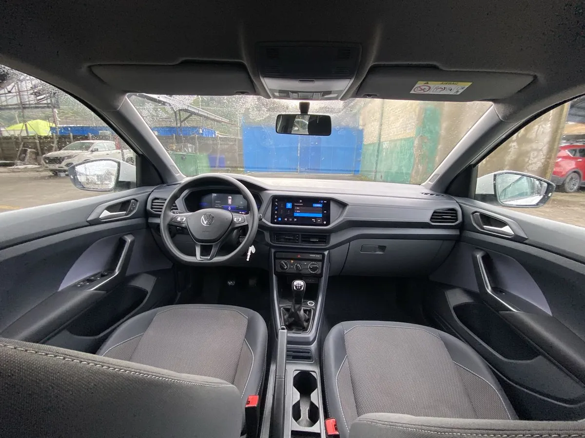 Volkswagen T-Cross 1.0 Tsi Trendline 4x2 5mt 5p año 2024