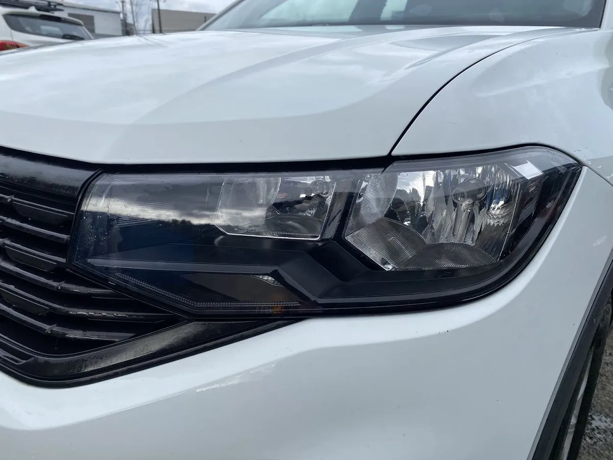 Volkswagen T-Cross 1.0 Tsi Trendline 4x2 5mt 5p año 2024