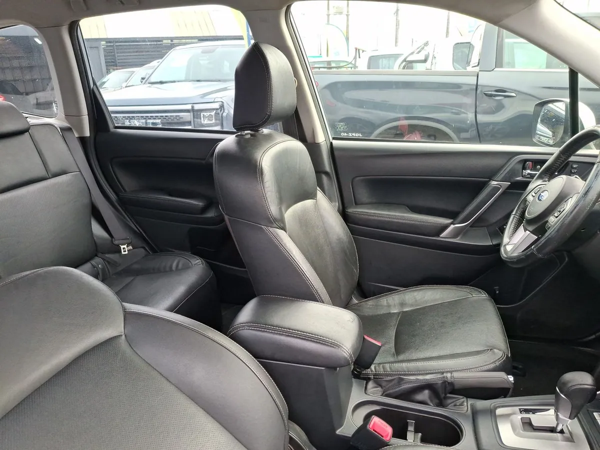Subaru Forester 2.0i Awd Dynamic Si Drive At 5p año 2017
