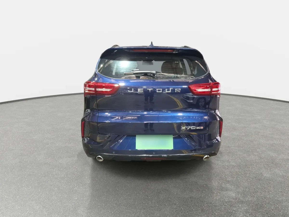Jetour X70 1.5t Lux Fl 4x2 Mt 5p año 2025